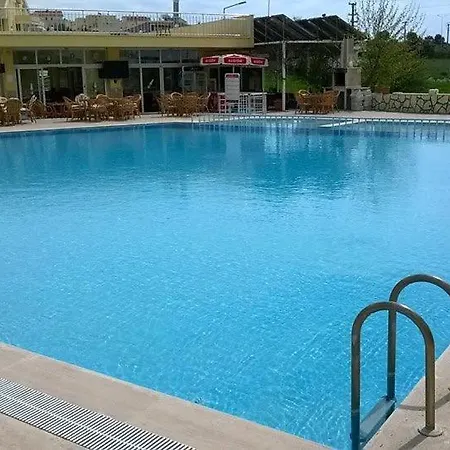 A & J - Aegean Heights - Ground Floor Apartmán